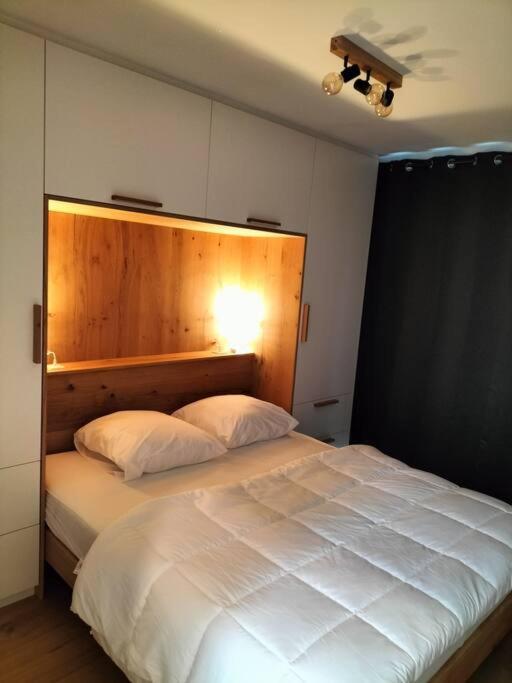 Superbe Appartement Avec Parking Malmedy Exterior foto